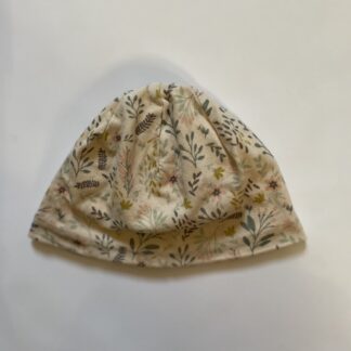 Bonnet Reserved
